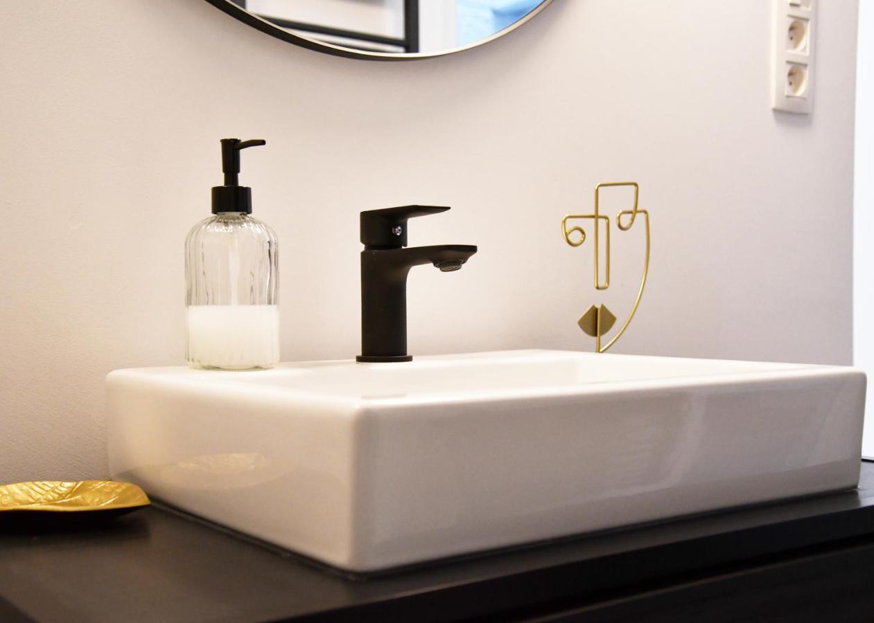 Appartement Au Centre De Jambes-Namur Sleep & Repeat מראה חיצוני תמונה